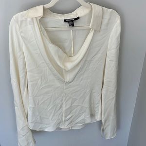 Silk vowel neck blouse